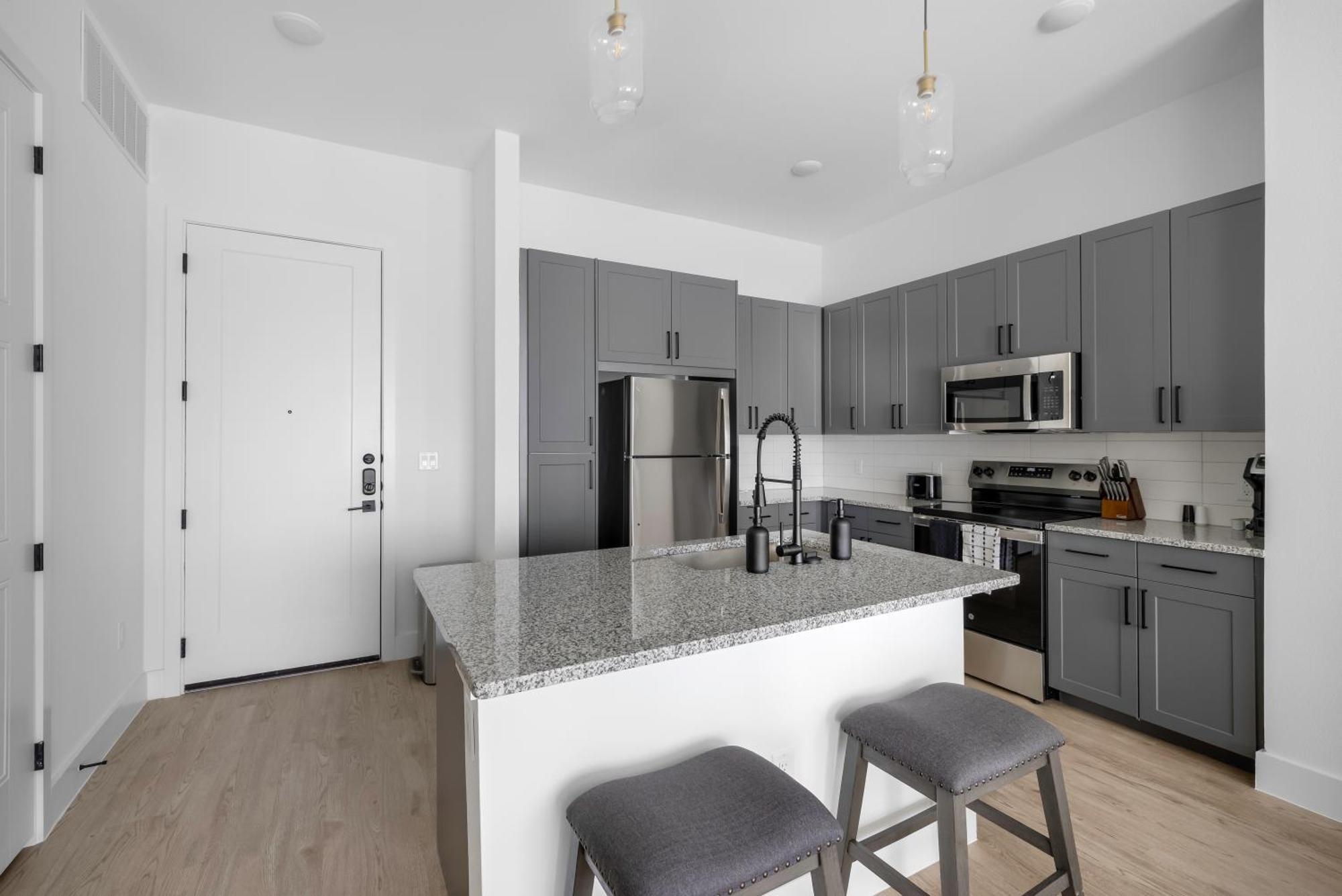 Railyard Apartments By Barsala 덴턴 객실 사진
